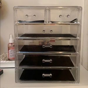 Large acyrilic makeup organizer